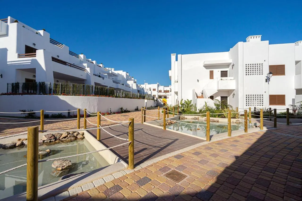 Canelle San Juan de los Terreros İspanya